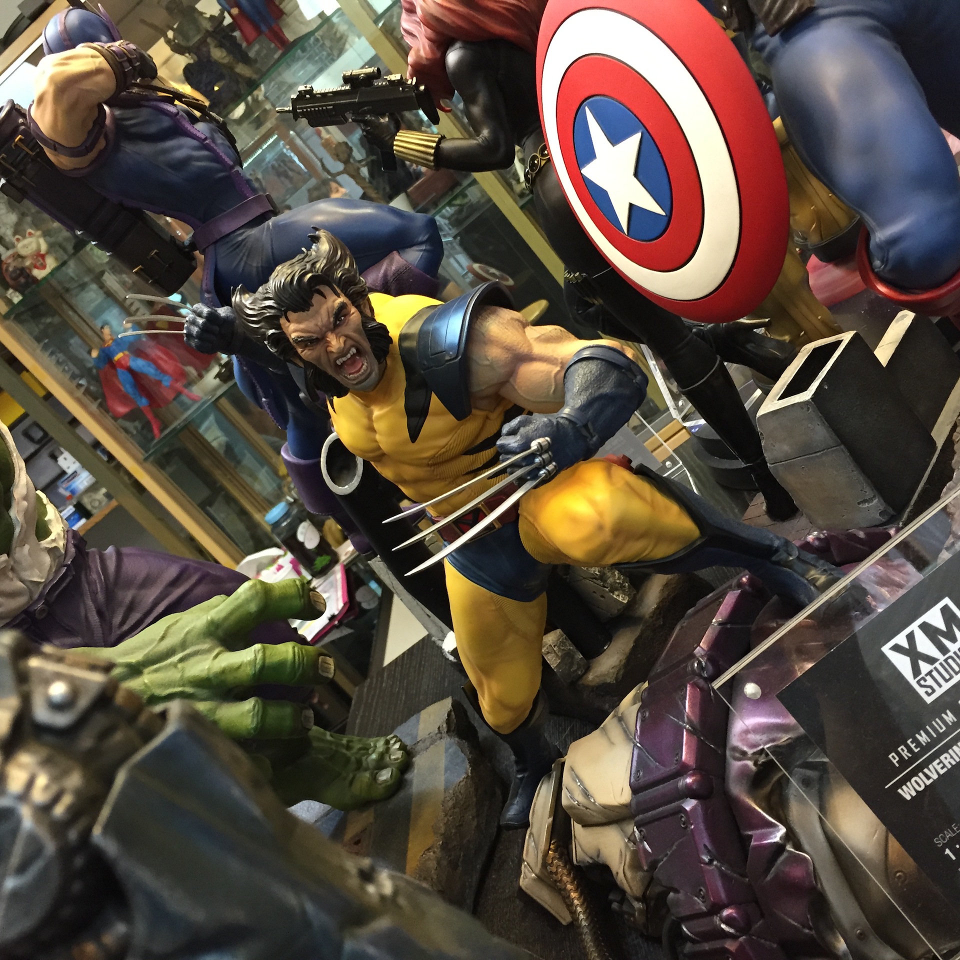 Premium Collectibles : Wolverine - Comics Version - Page 7 Attachment