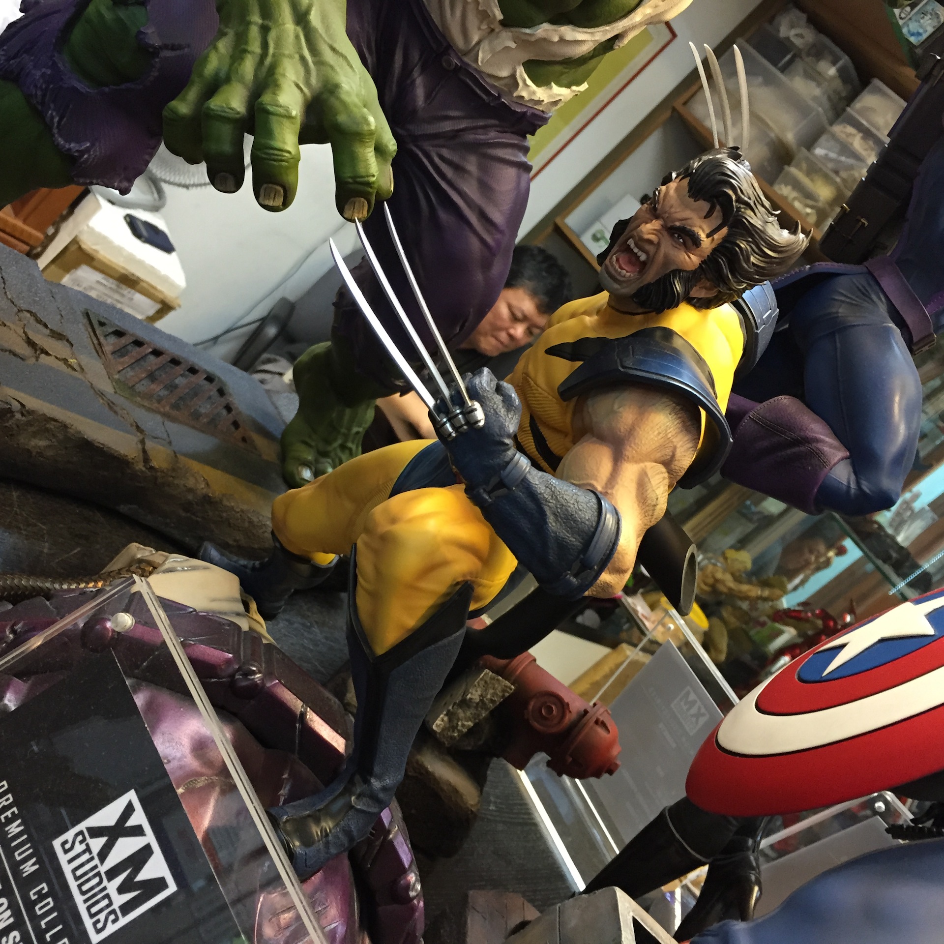 Premium Collectibles : Wolverine - Comics Version - Page 7 Attachment