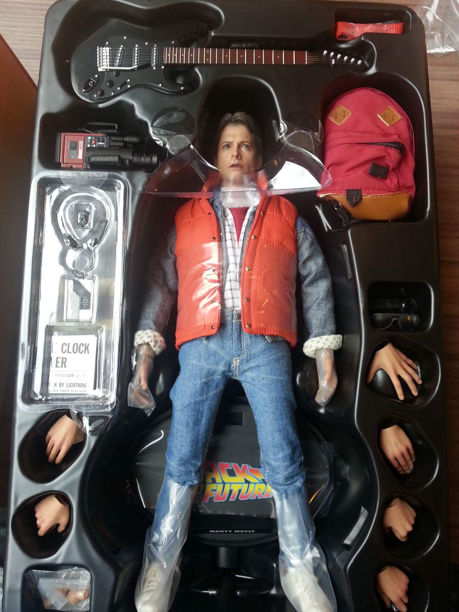 [Hot Toys] Back To The Future: Marty McFly - LANÇADO! - Página 3 Attachment