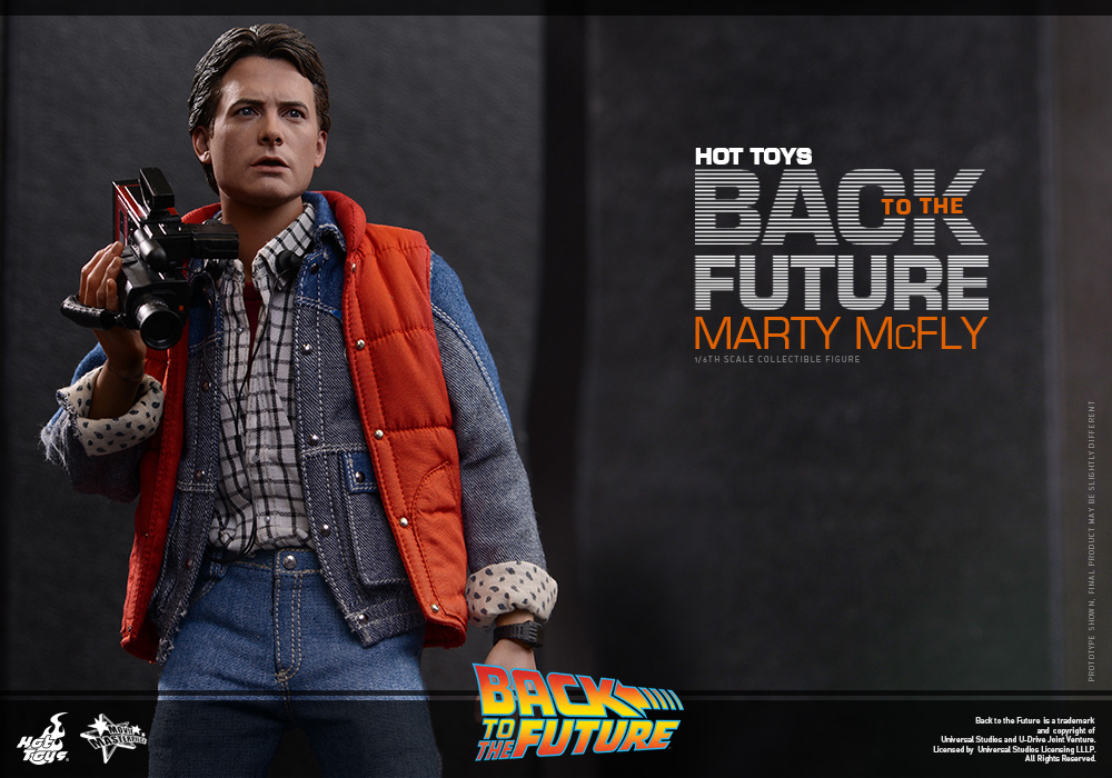 http://www.sideshowcollectors.com/images/Hot%20Toys%20-%20Back%20to%20the%20Future%20-%20Marty%20McFly%20Collectible_PR10.jpg